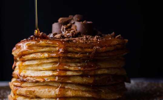 pancakes syrup chocolate