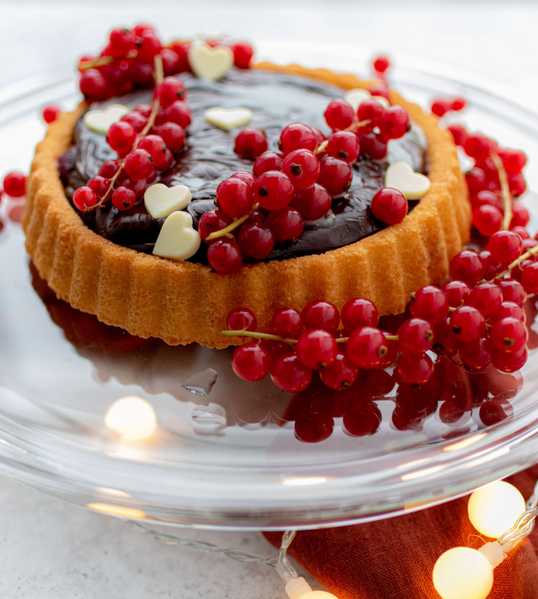 snelle chocoladetaart met bessen-018