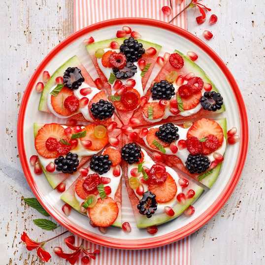 LISA fruit-pizza