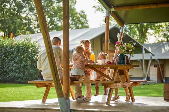 Glamping Tent (12)